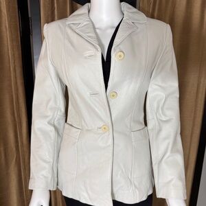 MS Maxima 3 Button White Leather Size S